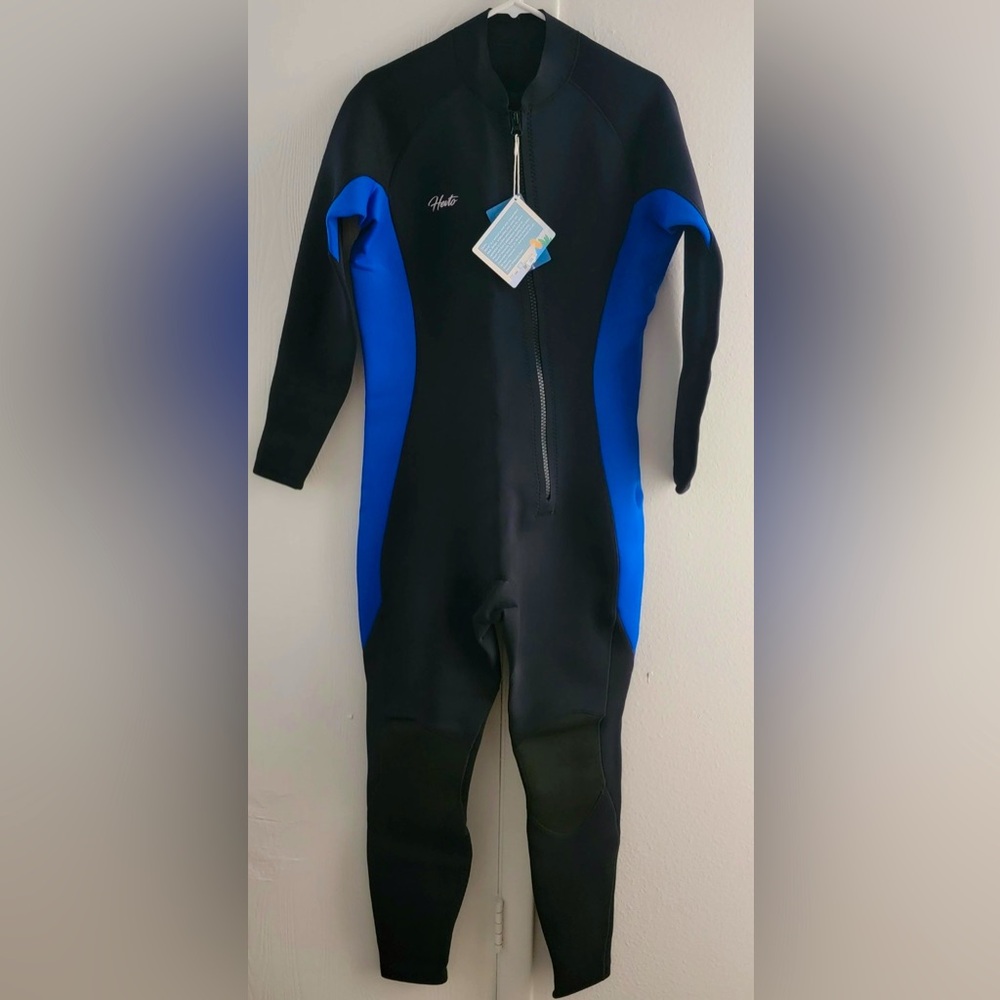 Hevto Black and Blue Wetsuit Water Sports For Men Size Medium